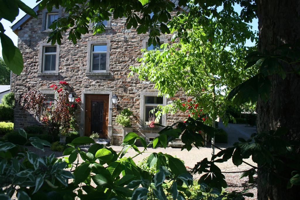 B&B Le Tapis Rouge Vielsalm Exterior foto